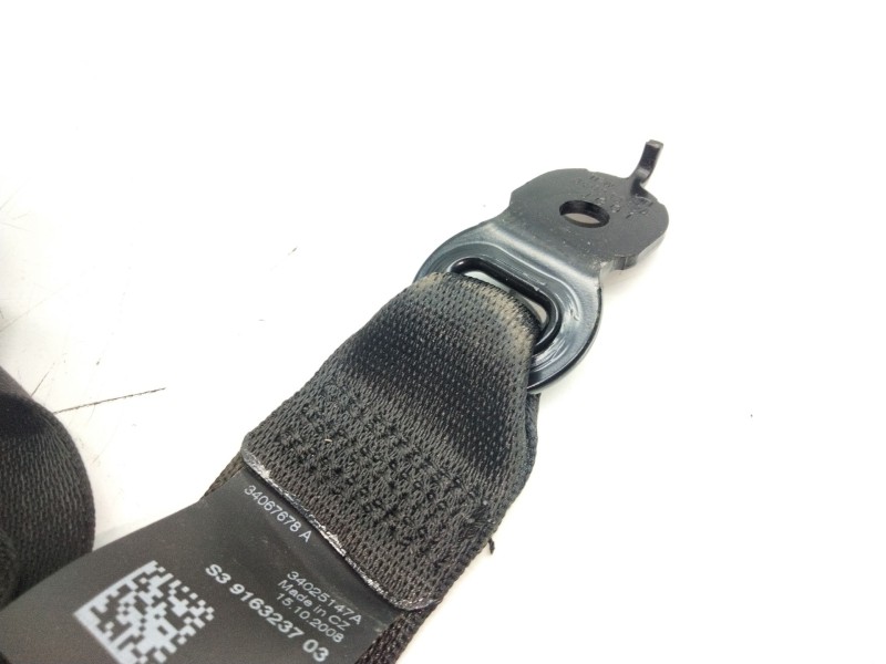 Recambio de cinturon seguridad trasero derecho para bmw 7 (f01, f02, f03, f04) 730 d referencia OEM IAM 33961254B  