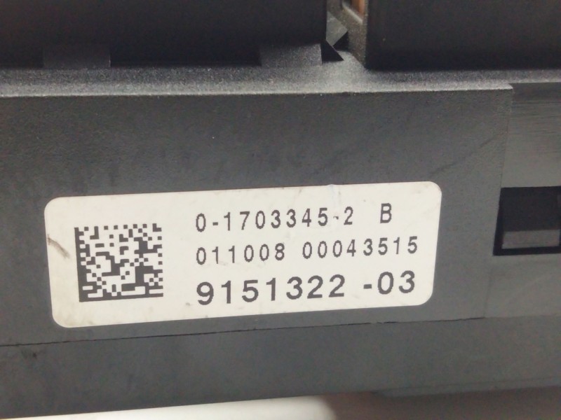 Recambio de caja reles para bmw 7 (f01, f02, f03, f04) 730 d referencia OEM IAM 915132203  