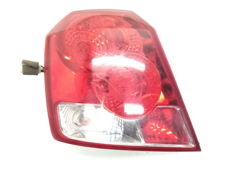 Recambio de piloto trasero izquierdo para daewoo kalos 1.2 se referencia OEM IAM   