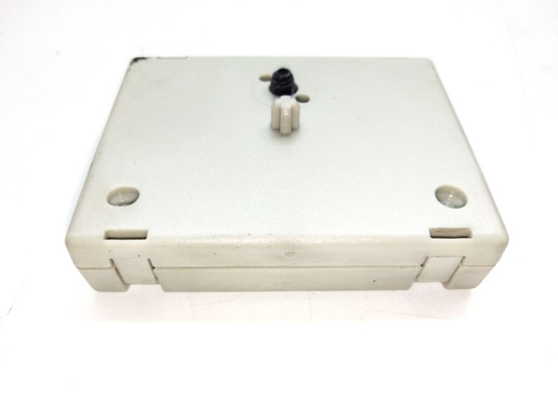 Recambio de amplificador antena para bmw 7 (f01, f02, f03, f04) 730 d referencia OEM IAM 21367510  