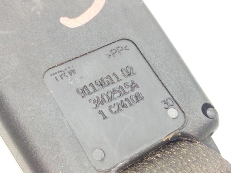 Recambio de enganche cinturon trasero central para bmw 7 (f01, f02, f03, f04) 730 d referencia OEM IAM 911961102  