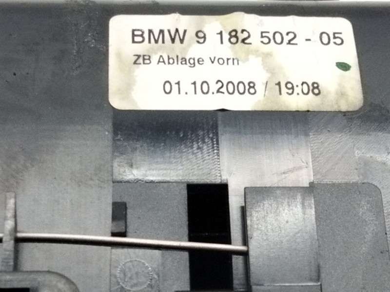 Recambio de cenicero para bmw 7 (f01, f02, f03, f04) 730 d referencia OEM IAM 9182502  