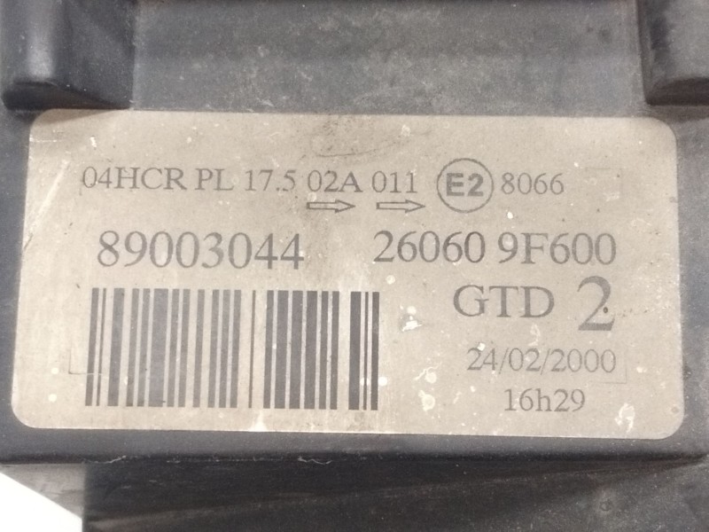 Recambio de faro izquierdo para nissan primera (p11) 2.0 td referencia OEM IAM 89003044  