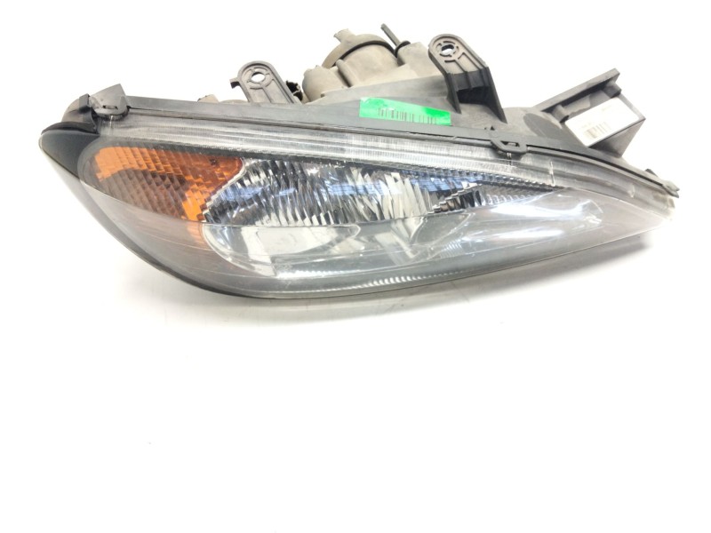 Recambio de faro derecho para nissan primera (p11) 2.0 td referencia OEM IAM 89003045  