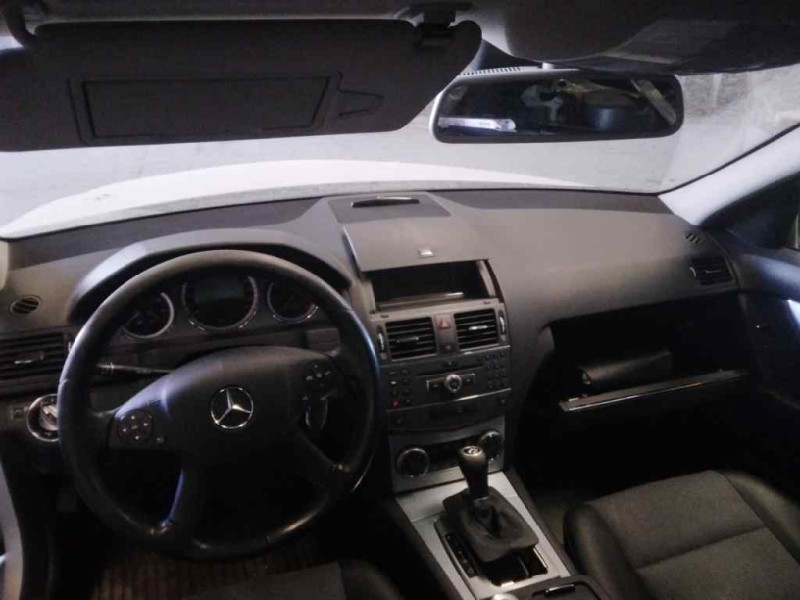 mercedes-benz clase c (w204) familiar del año 2009