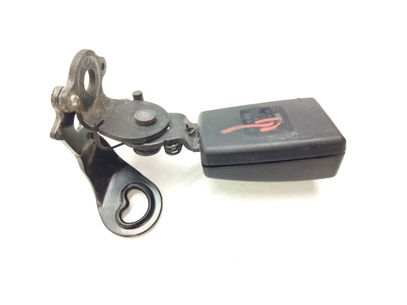 Recambio de enganche cinturon trasero derecho para seat leon st (5f8) reference connect referencia OEM IAM 5F0857740  