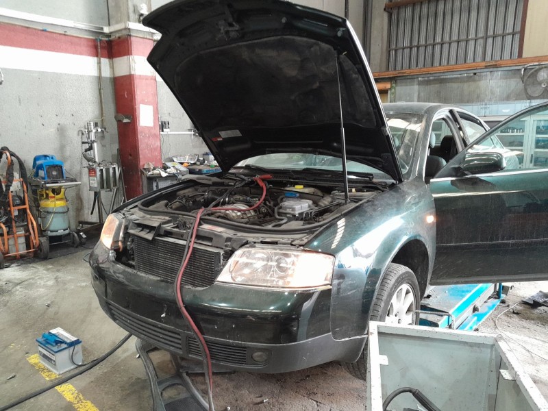 audi a6 c5 (4b2) del año 2002