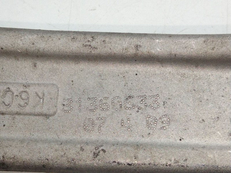 Recambio de brazo suspension superior delantero derecho para volvo xc60 ii (246) d4 referencia OEM IAM 31360633  