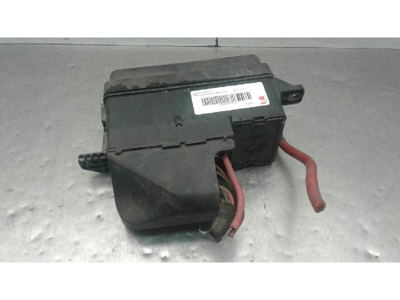 Recambio de caja fusibles para mini countryman (r60) one d referencia OEM IAM 112655210411  