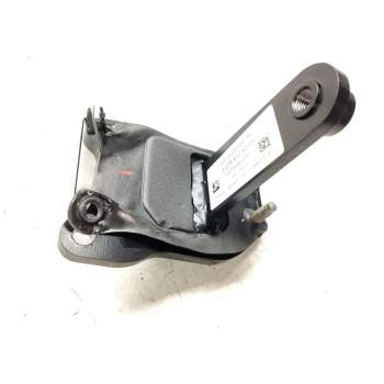 REFUERZO PARAGOLPES TRASERO A2066106203 