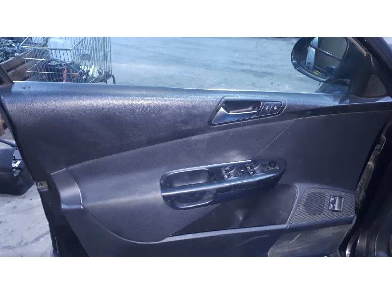 volkswagen passat variant (3c5) del año 2010