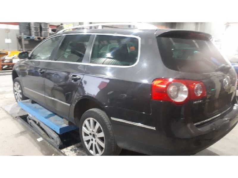 volkswagen passat variant (3c5) del año 2010