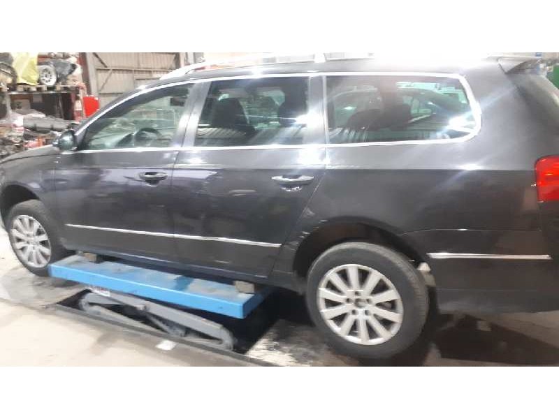 volkswagen passat variant (3c5) del año 2010