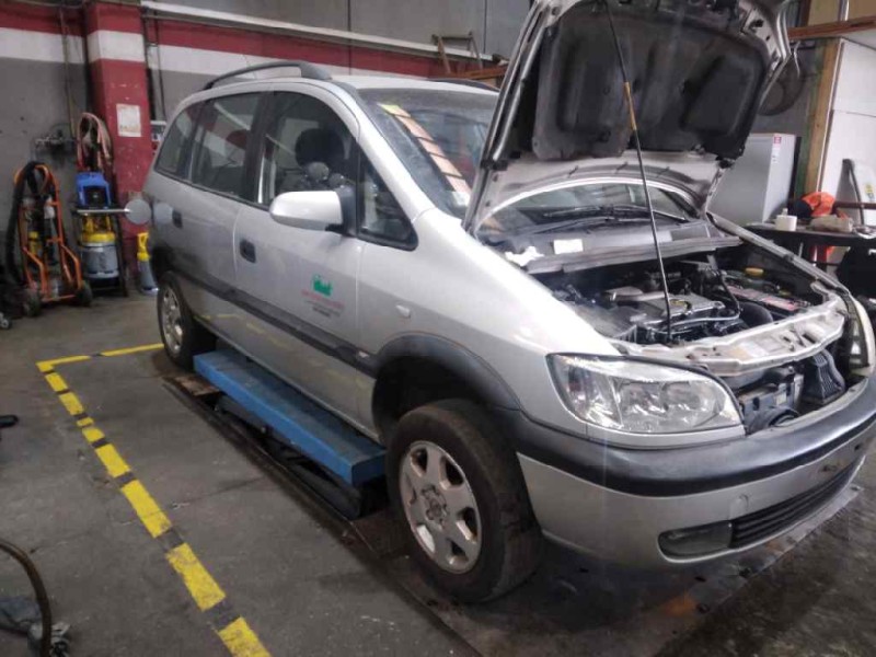 opel zafira a del año 2001