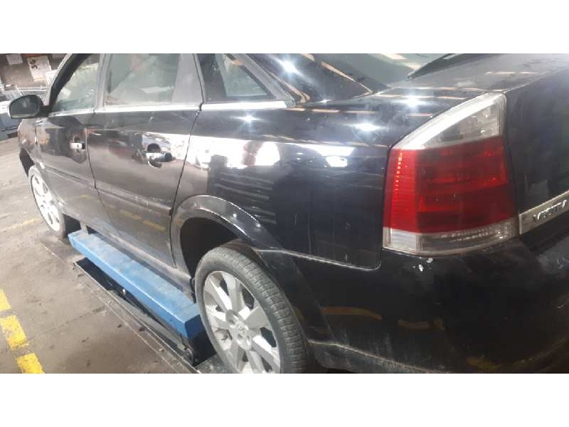 opel vectra c berlina del año 2006
