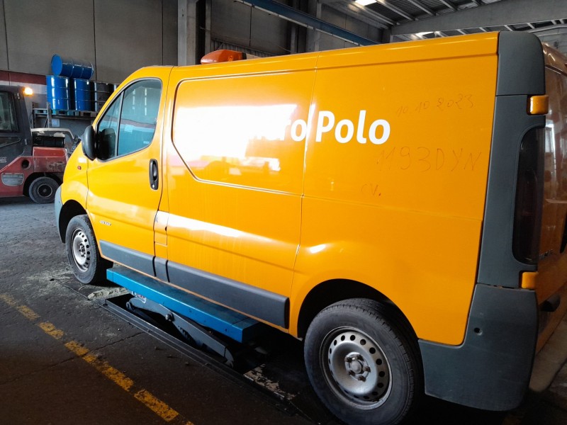 nissan primastar (x83) del año 2006