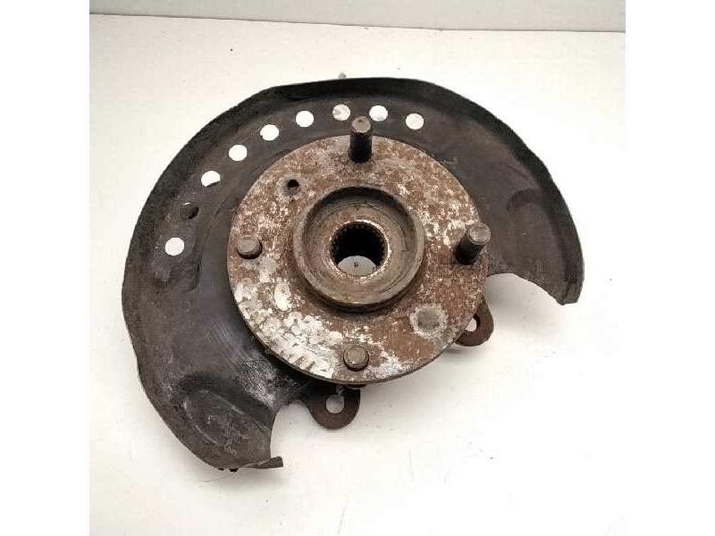 Recambio de mangueta delantera derecha para nissan bluebird berlina (t12/72) 2.0 diesel referencia OEM IAM   11446