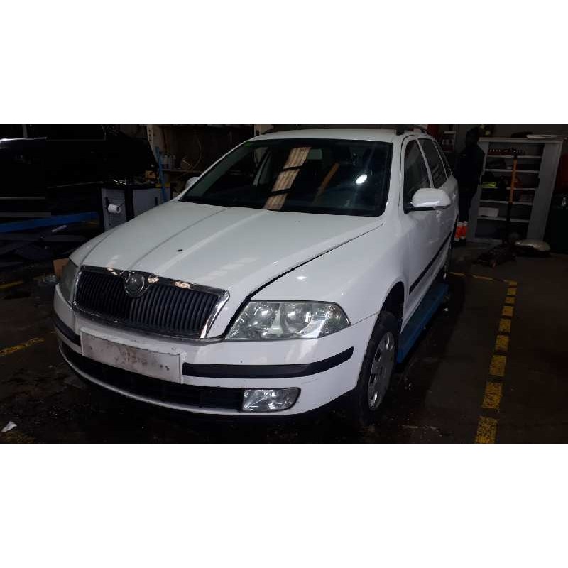 skoda octavia combi (1z5) del año 2006