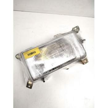 Recambio de faro derecho para nissan bluebird berlina./combi.(u11) esprit berlina referencia OEM IAM IKI1116  11447
