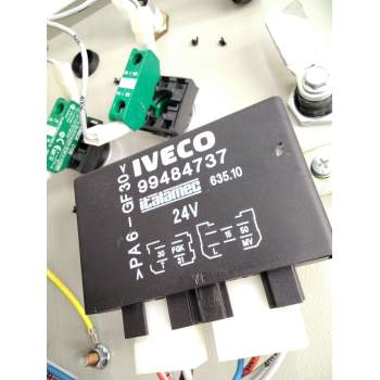 Recambio de unidad de control para iveco referencia OEM IAM 99484737 0331801300 50036882200