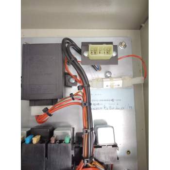 Recambio de unidad de control para iveco referencia OEM IAM 99484737 0331801300 50036882100