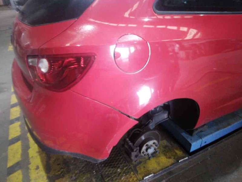 seat ibiza (6j5) del año 2008