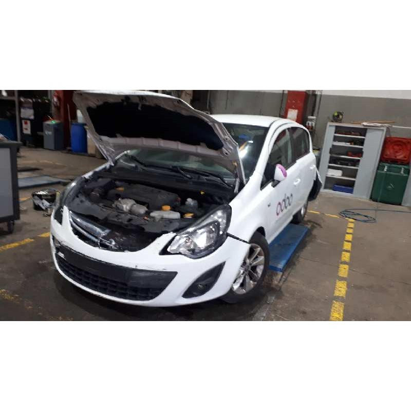 opel corsa d del año 2014