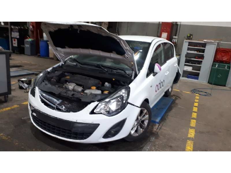 opel corsa d del año 2014