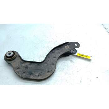 BRAZO SUSPENSION SUPERIOR TRASERO DERECHO A2473506100 