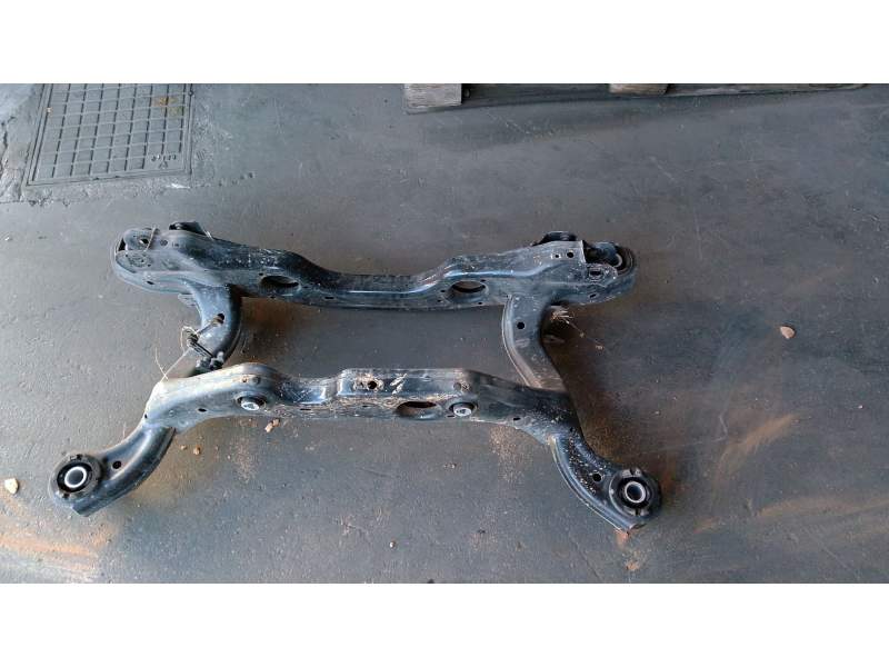 Recambio de subchasis trasero para mercedes-benz gla (h247) gla 200 (247.787) referencia OEM IAM A2463510101  