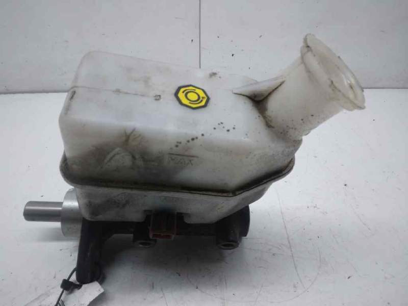 Recambio de bomba freno para hyundai tucson (jm) 2.0 crdi comfort referencia OEM IAM 585102E100  