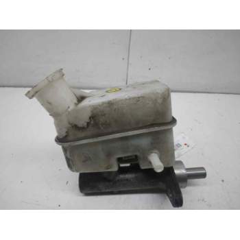 Recambio de bomba freno para hyundai tucson (jm) 2.0 crdi comfort referencia OEM IAM 585102E100  