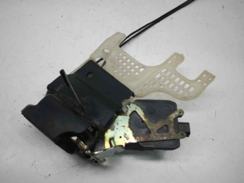 Recambio de cerradura puerta delantera izquierda para hyundai tucson (jm) 2.0 crdi comfort referencia OEM IAM 813102E000  