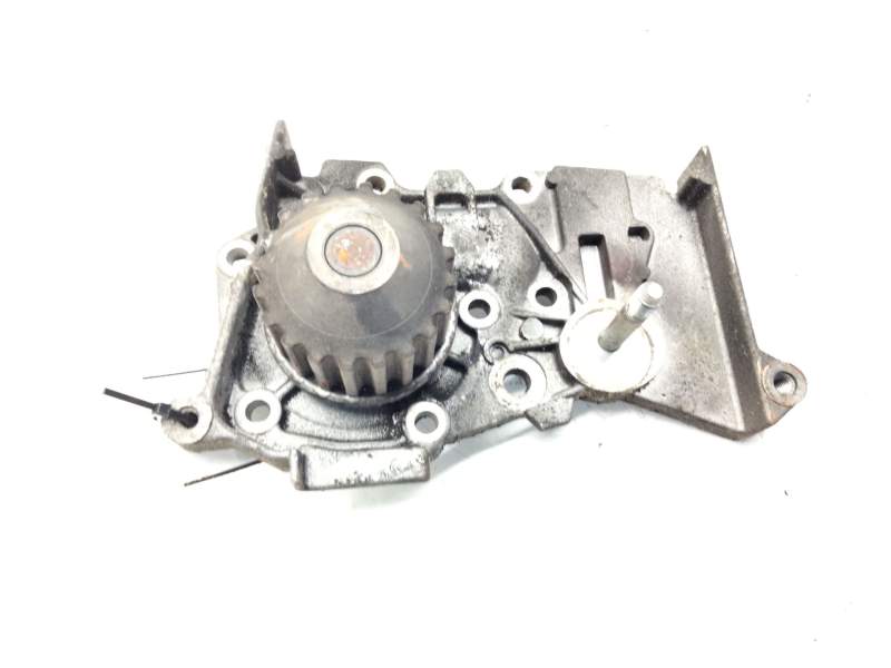Recambio de bomba agua para renault megane ii berlina 5p expression referencia OEM IAM   