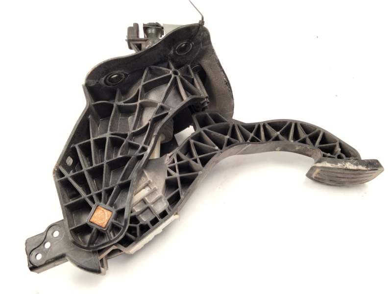 Recambio de pedal embrague para peugeot expert furgoneta (v_) 1.6 bluehdi 115 referencia OEM IAM 9817949480  