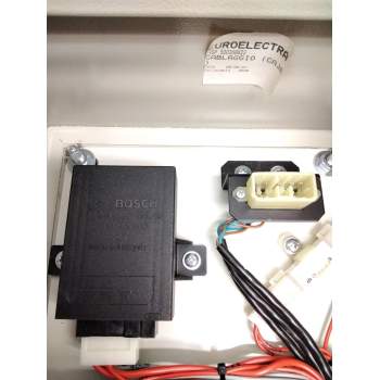 Recambio de unidad de control para iveco referencia OEM IAM 99484737 0331801300 IVSP500368823