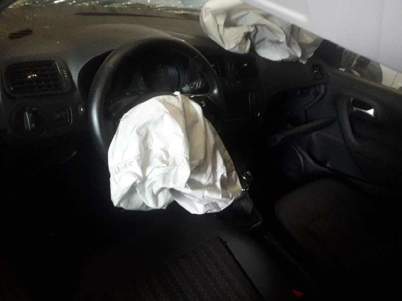 volkswagen polo (6c1) del año 2015