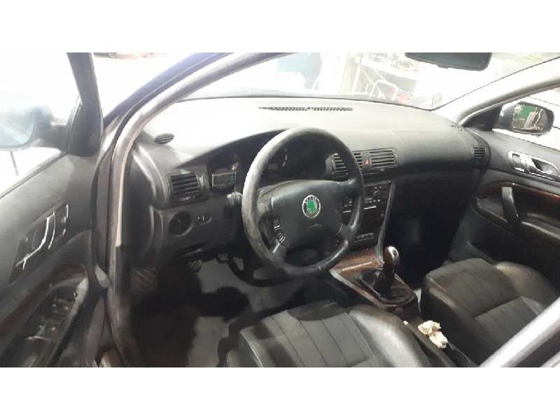 skoda superb (3u4) del año 2005