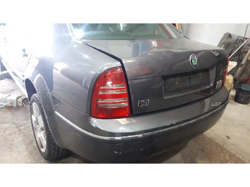 skoda superb (3u4) del año 2005