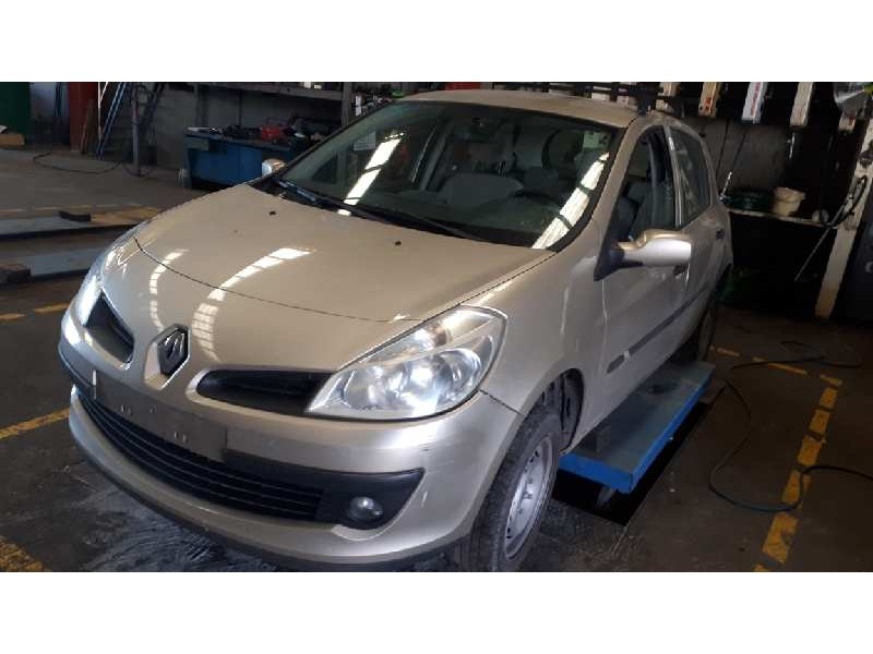 renault clio iii del año 2006