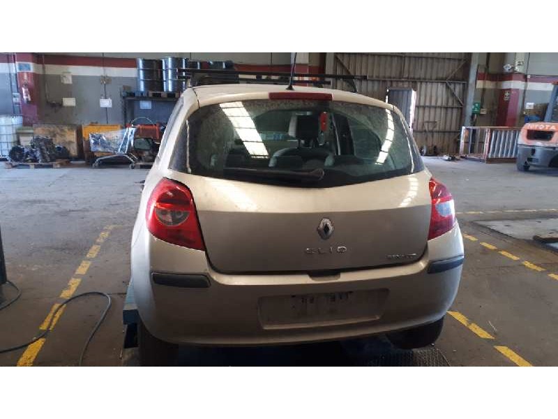 renault clio iii del año 2006