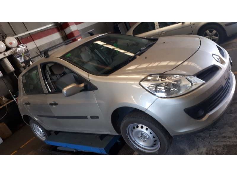 renault clio iii del año 2006