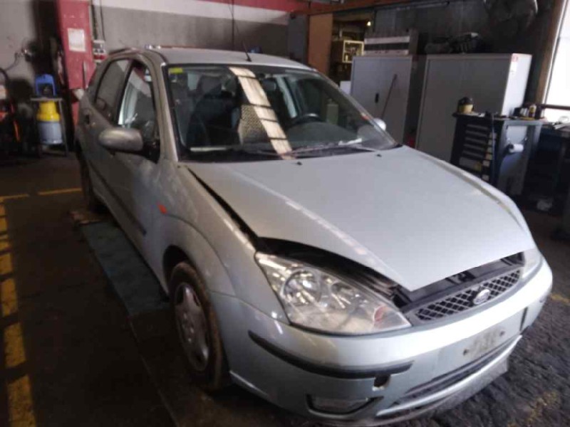 ford focus berlina (cak) del año 2004