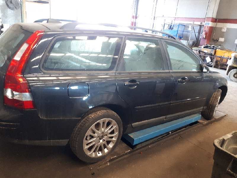 volvo v50 familiar del año 2005