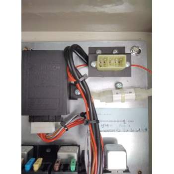 Recambio de unidad de control para iveco referencia OEM IAM 99484737 0331801300 50036882100