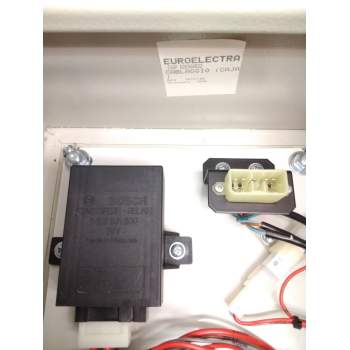 Recambio de unidad de control para iveco referencia OEM IAM 99484737 0331801300 IVSP500368822