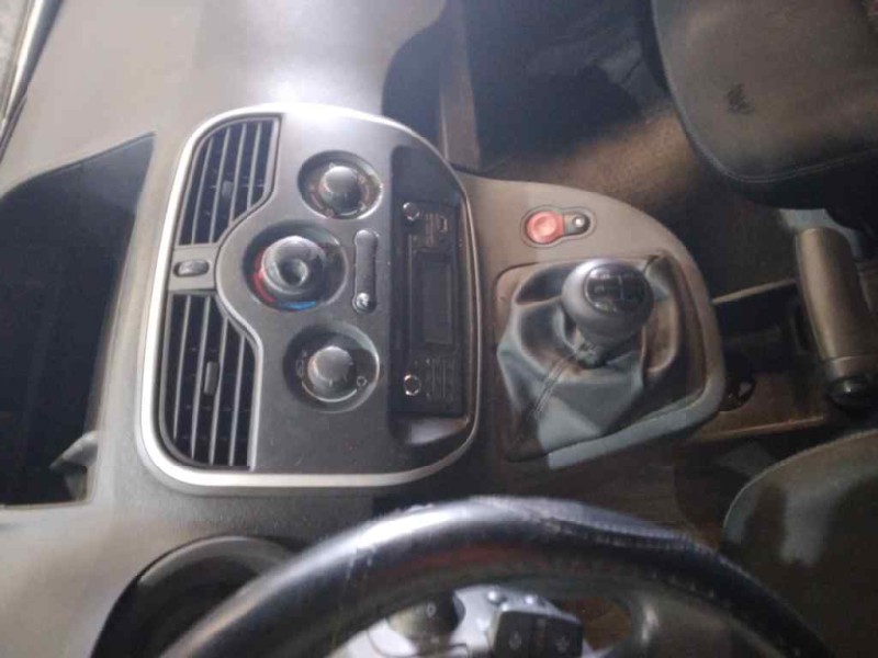 renault kangoo del año 2014