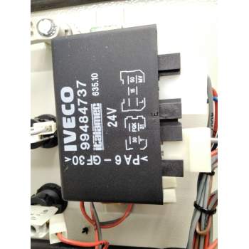 Recambio de unidad de control para iveco referencia OEM IAM 99484737 0331801300 IVSP500368822