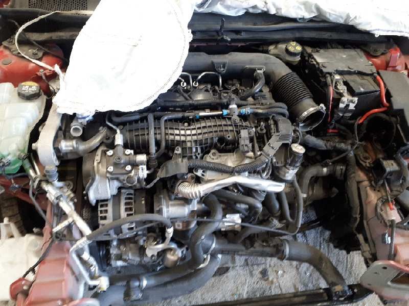 volvo v40 del año 2017