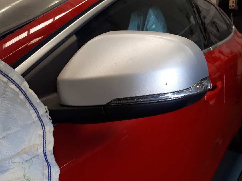 volvo v40 del año 2017